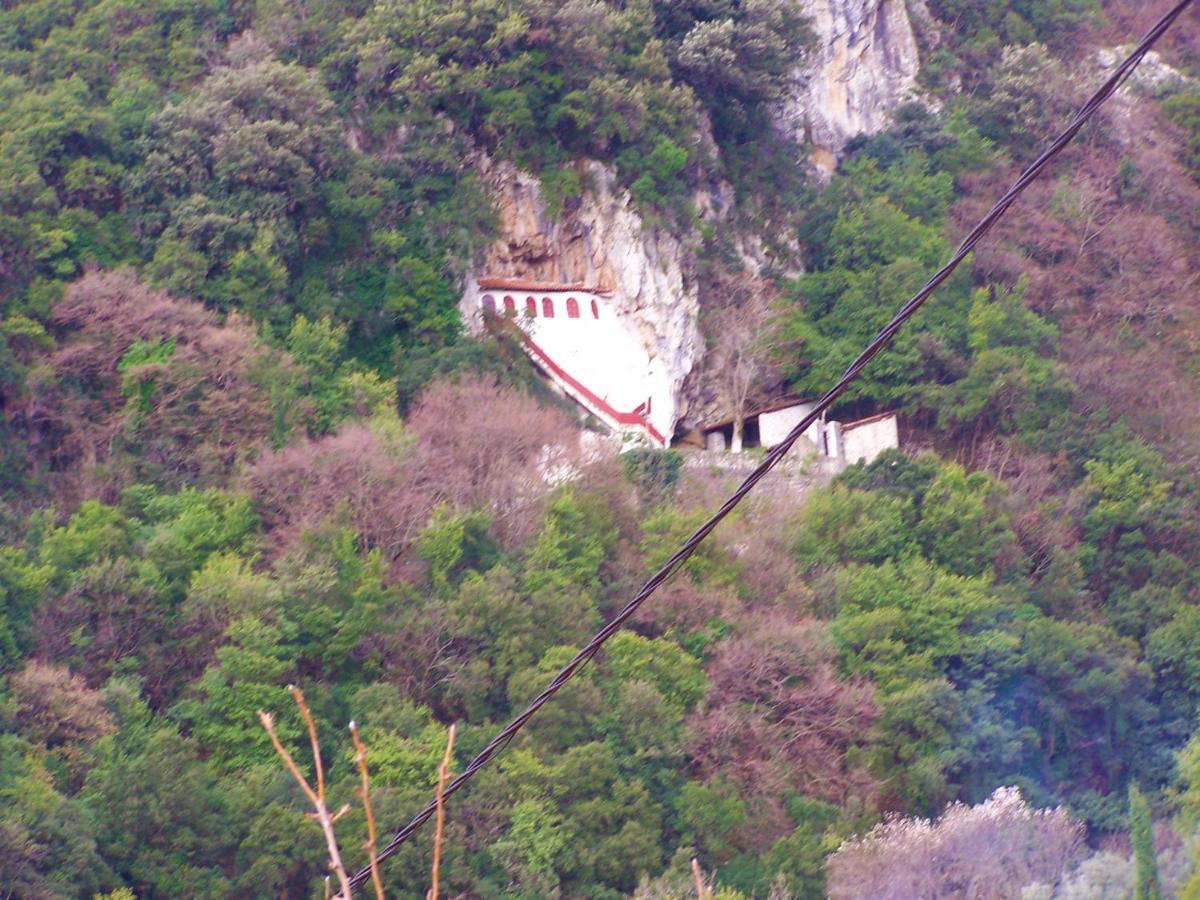 Ανεξαρτητο Studio Στο Ομορφο Καστορειο Kastorion Esterno foto